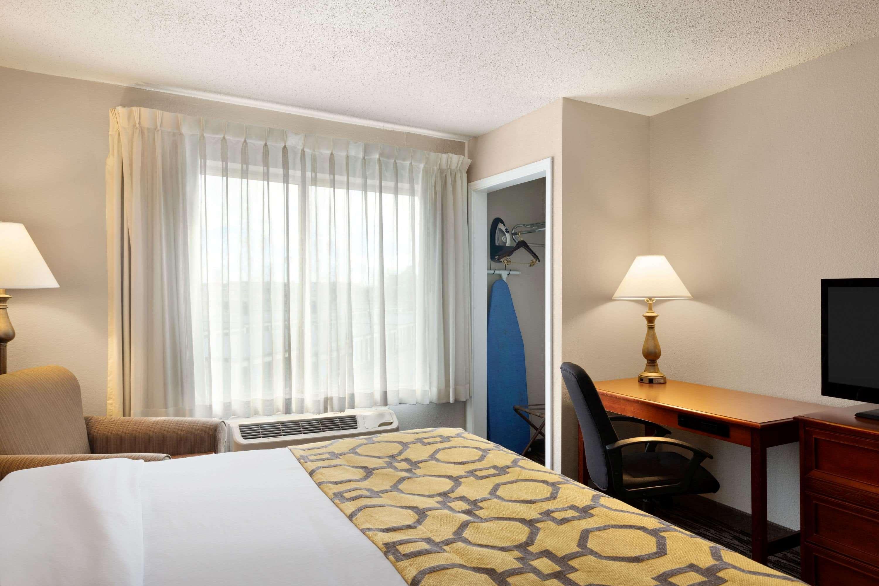 Hotel Baymont By Wyndham Springfield I-44 Exterior foto