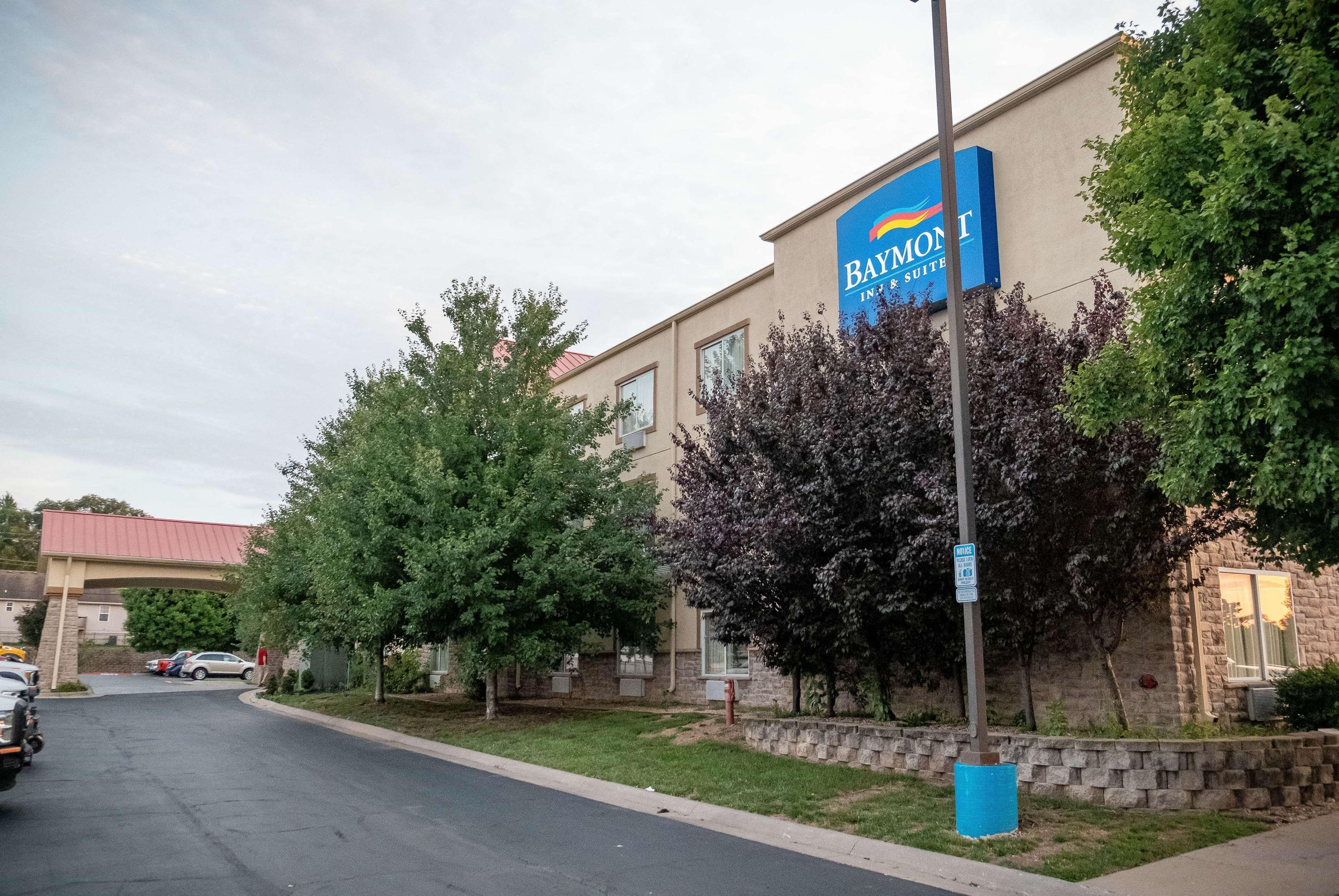 Hotel Baymont By Wyndham Springfield I-44 Exterior foto